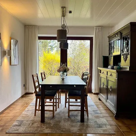 Lägenhet Ruhepol Im Gruenen Mit Wohnwintergarten Fleckeby